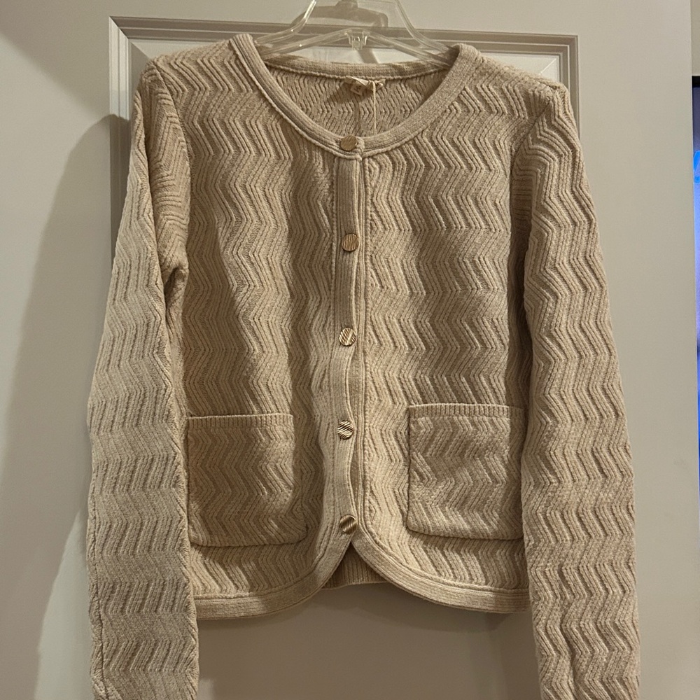 Hem & Thread Women's Cream Cardigan Sweater NWT